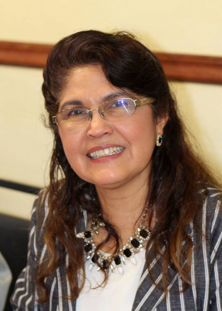 Dra. Laura Cruz Reyes